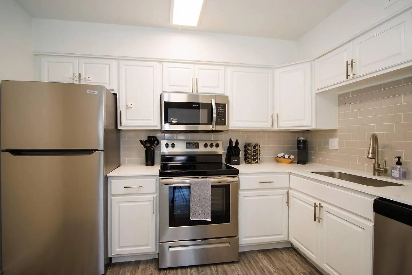 Modern Apartment Near Zoo & Sloan Park Tempe